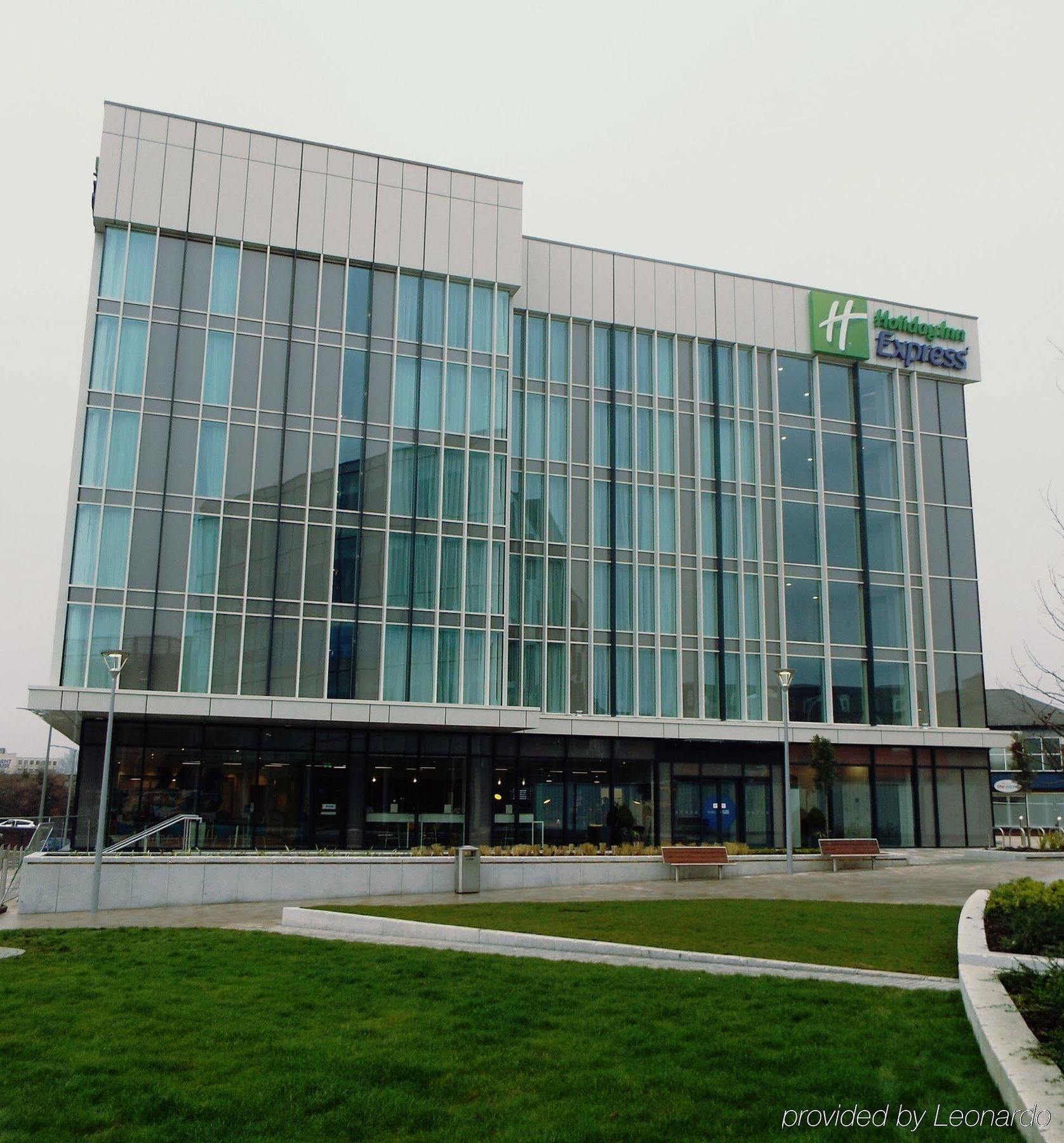 Holiday Inn Express - Stockport, An Ihg Hotel Extérieur photo