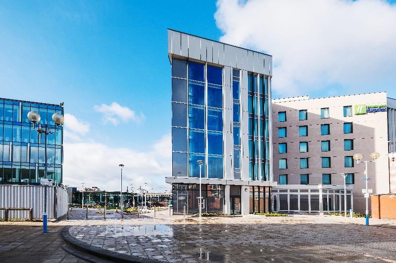 Holiday Inn Express - Stockport, An Ihg Hotel Extérieur photo